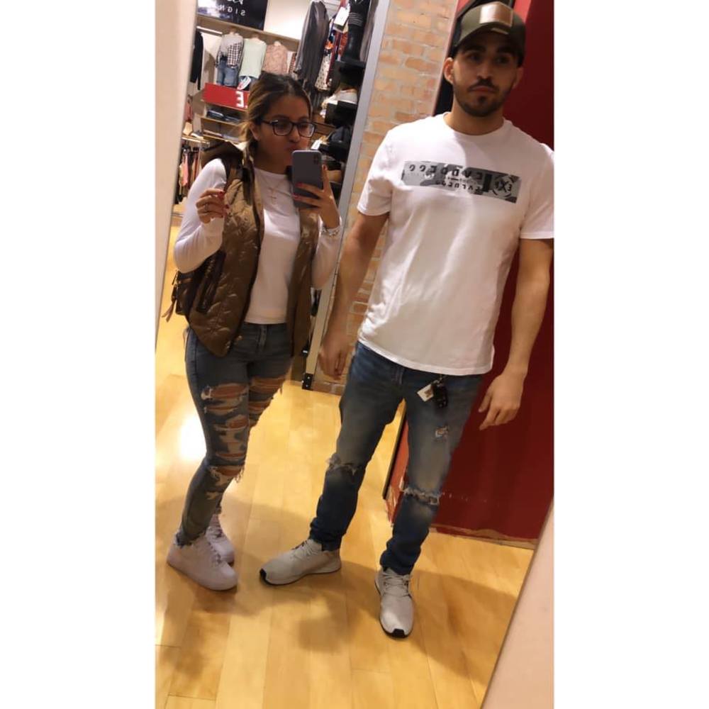 Meet your Posher, Kayla